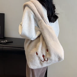 กระเป๋าตุ๊กตาผ้าพลัชอบอุ่นสไตล์อินเทรนด์อเนกประสงค์สำหรับโอกาสต่างๆกระเป๋าถือออกแบบมาสำหรับบุคคลที่ทันสมัย