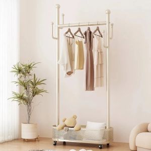 VALUEPULSE ตะกร้าเก็บของ ราวแขวนเสื้อแบบตั้งพื้น 4 ตะขอ โลหะ ที่เก็บเสื้อผ้า ใหม่ พร้อมรอก ตะขอแขวนเสื้อ ห้องนอน