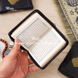 Al Quran Saku Kecil Mini Ukuran A7 Tanpa Terjemahan Jaket Resleting Alquran Beirut Timur Tengah Maju Mandiri Sukamaju