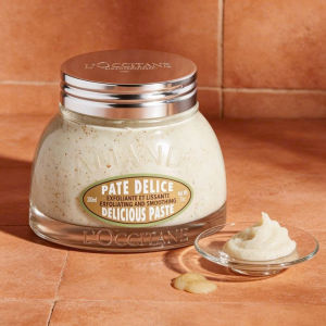 Kem Dưỡng Thể Tẩy Tế Bào Chết Da L’OCCITANE Almond Milk Concentrate 200ml