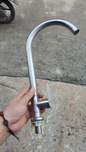 Vòi Rửa Chén Bát Visenta Inox 304 Ống 24 Bi Xoay Cực Nhẹ Ren 21