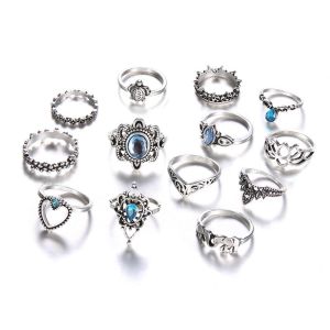 JJT Vintage Geometric Ring Set with Blue Gemstones and Intricate Engraving for Women