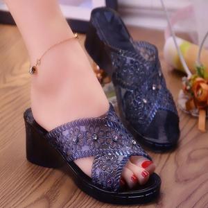 [Free Shipping] New Summer Crystal Transparent Sandals High Heel Wedge Thick Sole Mom Sandals WomenS Fashionable Summer Outdoor Shoes