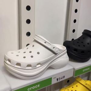 cross แท้ รองเท้าแตะ cross Classic Bae Clog ขนาด 6 ซม. สําหรับผู้หญิง#206302 รองเท้ากันลื่น