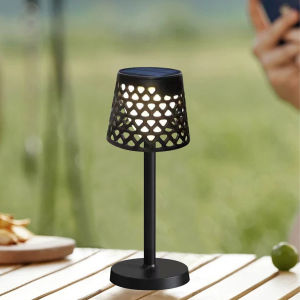 โคมไฟตั้งโต๊ะพลังงานแสงอาทิตย์ กันน้ำ กลางแจ้ง โคมไฟ LED บรรยากาศ ดีไซน์กลวง เซ็นเซอร์แสงอัตโนมัติ สำหรับ สนามหญ้า ลานบ้าน ชายหาด ปาร์ตี้