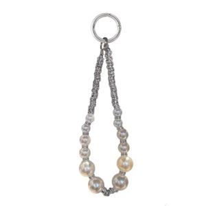 Fashionable Abstract Pearls Bowknot Keychain Beads Decoration Bag Pendant Versatile Wearable Art for Casual Event