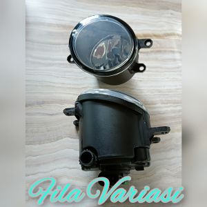 Fog Lamp Depan Lampu Kabut Mobil Foglamp Toyota Innova 2012