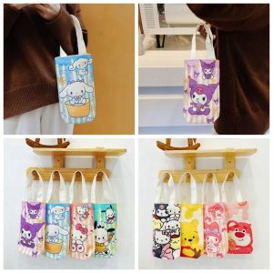 DINAH Cnnanoroll กระเป๋าผ้าใบทรงถัง Kuromi Pochacoo แมวคิตตี้แมว ถุงคลุมแก้วน้ำลายการ์ตูน สง่างามเรียบหรู แถบลายทาง กระเป๋าข้อมือรูปสัตว์ INS หญิง/หญิง