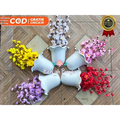 bunga sakura artificial- bunga hias sakura - bunga hiasan dinding - bunga sakura plastik- bunga hias-dekorasi - tempelan dinding- bunga tempel - sakura dinding