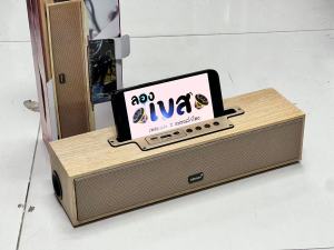 ลำโพงบลูทูธ รุ่น KTS-1665 รองรับUSB ทรงยาว เสียงดี  เสียFlash Driveได้  เพิ่ม/ลดเสียงได้ มีช่องวางมือถือ