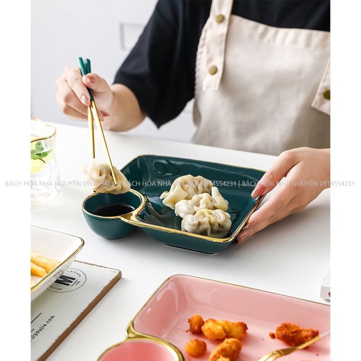 Đĩa Vuông Viền Vàng Có Ngăn Chấm | Đĩa sứ vuông viền vàng cao cấp có ...