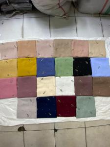 Segi Empat Paris Bordir Bunga Swarowsky Hijab Muslim Nyaman