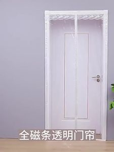 Thick air conditioning door curtain available in various sizes white high-definition transparent fully magnetic strip closure without gaps oil fume proof door curtain厚空调门帘，有各种尺寸可供选择，白色高清透明，全磁条无间隙闭合，防油烟门帘