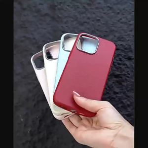 Suitable for 16 Phone Case Cover Large Hole Plain Leather Texture Stand iPhone15ProMax Phone case
