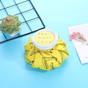 Túi chườm nóng lạnh 330ml cao cấp họa tiết dễ thương – Chống tràn giữ nhiệt lâu nhỏ gọn tiện lợi