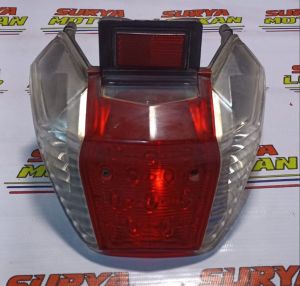 REPLEKTOR LAMPU STOP LAMPU REM SUPRA X 125 KARBU ORIGINAL SECOND