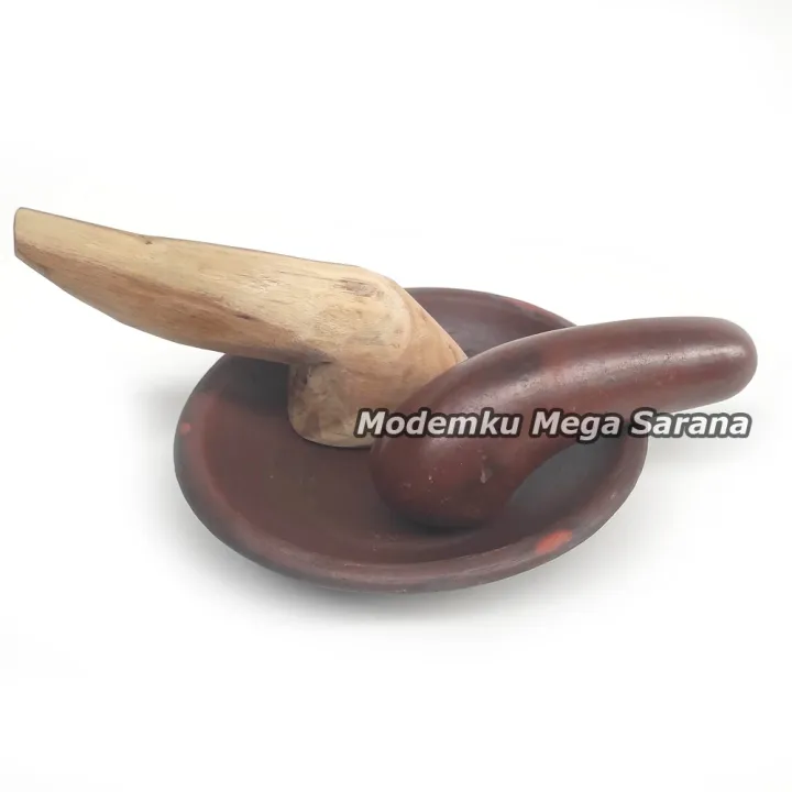 Cobek%20Tanah%20Liat%20Asli%20Cowek%20Coek%20Coet%20Cowet%20+%20Ulekan%20Munthu%20Ulegan%20-%2017%20cm%20-%20Image%203