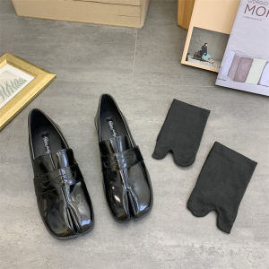 35British Style Square Head Loafers Womens Versatile Personality Split Toe Pig Hoof Shoes Spring Autumn R Black Flats