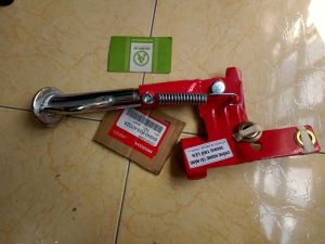 Chân chống cao cấp chuyên dùng cho xe chở hàng ( có bát ) 300kg