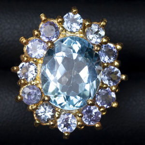 ล้อมพลอยแทนซาไนย์ เรือนเงิน Topaz 92.5% ชุบทอง พลอยน้ำเงินอมสีฟ้า เข้ม ไซด์นิ้ว 56 หรือ 7.5US