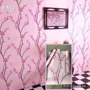 10 meters x 45 cm sold in roll no tools needed self -adhesive Flower wall sticker Material: pvc Function: Waterproof Moisture-Proof Mold-Proof Soundproof Sound-Absorbing Heat Insulation Anti-static. Applicable: room living room toilet office re