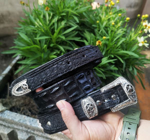 เข็มขัดสำหรับเอกบุรุษหรือนักบริหารชั้นนำเลือกใช้