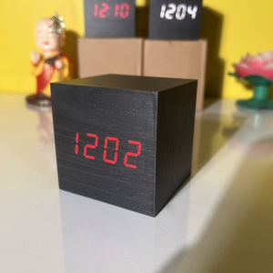 Đồng Hồ Led mini Báo Thức Thông Minh vỗ tay đèn sáng - T0486