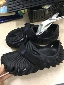 CrocsFanClub - [Hàng độc lạ] Sục Crocs Salehe cho NAM NỮ model 2023 - Pb118