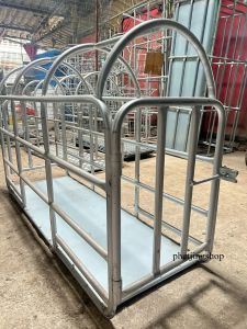 กรงหาม กรงย้าย พื้นซิ้งค์ สำหรับหมูขุน 1 คำสั่งซื้อ ต่อ 1 ชิ้น