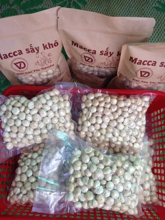 1 kg mắc ca nhân nguyên hạt sấy chín ăn liền Linh Trang, hạt macca Daklak đã tách vỏ nguyên hạt size lớn, nhân trắng, mẩy
