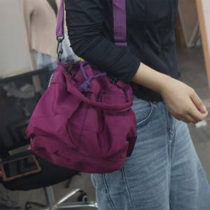 Portable Women Drawstring Bag Casual Korean Style Phone Crossbody Purse Handbags Large-capacity Solid Color Shoulder Bag Travel2026
