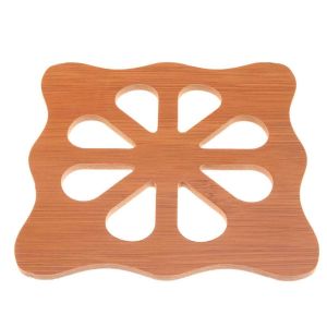 Miếng Lót Nồi Cách Nhiệt Gỗ Ép Hình Ngộ Nghĩnh  bằng gỗ nhiều hình cute lót nồi kích thước 15*15cm BIGBA