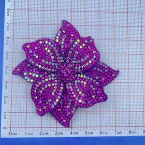 LIWU Sparkling Rhinestone Flower Patches Three-dimensional Embellishment Sew-On Applique Luxury DIY Craft Sewing Supplies Headband Accessories Fabrics Dress Decoration