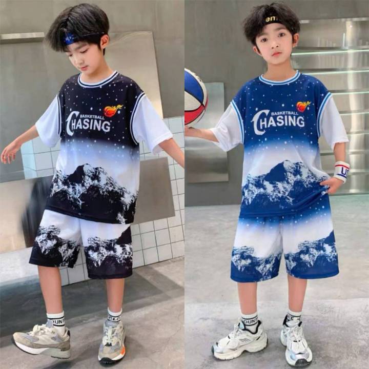 Bộ đồ thể thao bé trai năng động phong cách khỏe khoắn