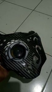 Mika Karbon Batik & Proji Vixion New: Bahan Berkualitas Tinggi dan Desain Unik