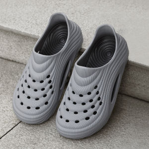 [Free Shipping] Mens non-slip summer 2026 new thick-soled driving and hiking sandals with a wrapped heel for outdoor wear