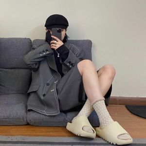 RENBEN รองเท้าแตะมะพร้าวรุ่นคู่ใหม่รองเท้าแตะ Ins สวมใส่นอกบ้านกันลื่นพื้นหนา