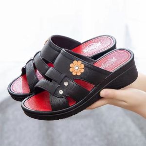 [Free Shipping] 2025 New Style Closed-Toe Slippers Versatile Two-Way Sandals Chunky Low-Heel Womens Shoes Casual Fashion Summer Shoes