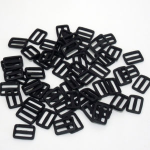 Ring Jalan Lebar Lubang 25 cm Plastik PP Warna Hitam Harga Per Lusin