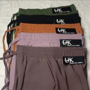 Celana Kulot Crinkle Bahan Crinkle Airflow Celana Kulot Crinkle Polos Wanita Terbaru Celana Kulot Wanita Crinkle Airflow Dewasa