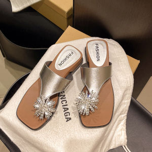 [Free Shipping] Fireworks Rhinestone Thick-Soled Wedge Flip-Flops for Women Summer Outdoor Wear 2026 New Model Height-Increasing Non-Slip Beach Sandals
