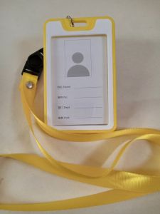 (2 Pcs) ID Card Holder Vertikal Bahan Pastik 1 slot Kartu Tali 1.5 Cm