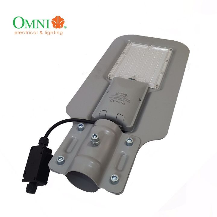 Omni street outlet light