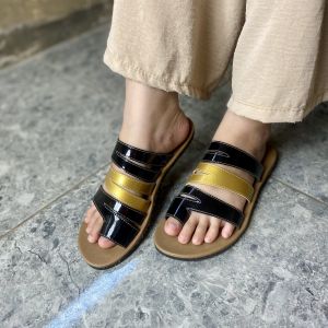 Sandal Wanita Dewasa Sendal Cewek Karet Empuk Sendal Korean Style 2024 - Emily