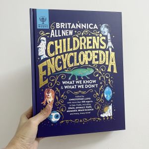 Hardcover Britannica All New Childrens Encyclopedia Beautifully Illustrated 424-page Compendium of Knowledge english books
