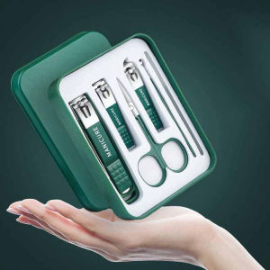 Bộ Bấm Móng Tay Cao Cấp 6 Món Bằng Thép Không Gỉ An Toàn Diện Tiện Dụng