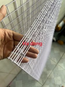 (Khổ rộng 50cm x dài 1m ) Lưới sắt treo phụ kiện ô vuông 3cm 5cm - sợi 2.5ly\