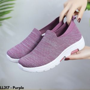 SEPATU SNEAKERS TANPA TALI IMPORT NYAMAN DIPAKAI KUALITAS BAGUS ANTI SLIP KEKINIAN LL317