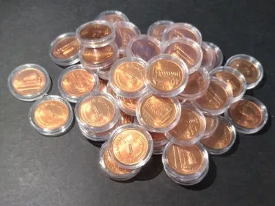 30 pcs 1981 SINGAPORE 1 CENT COIN IN CAPSULE BRAND NEW