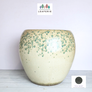 The Leaferie Avenelle Big Flowerpot . flowerpots . flower pot . plant pots . planter . planters